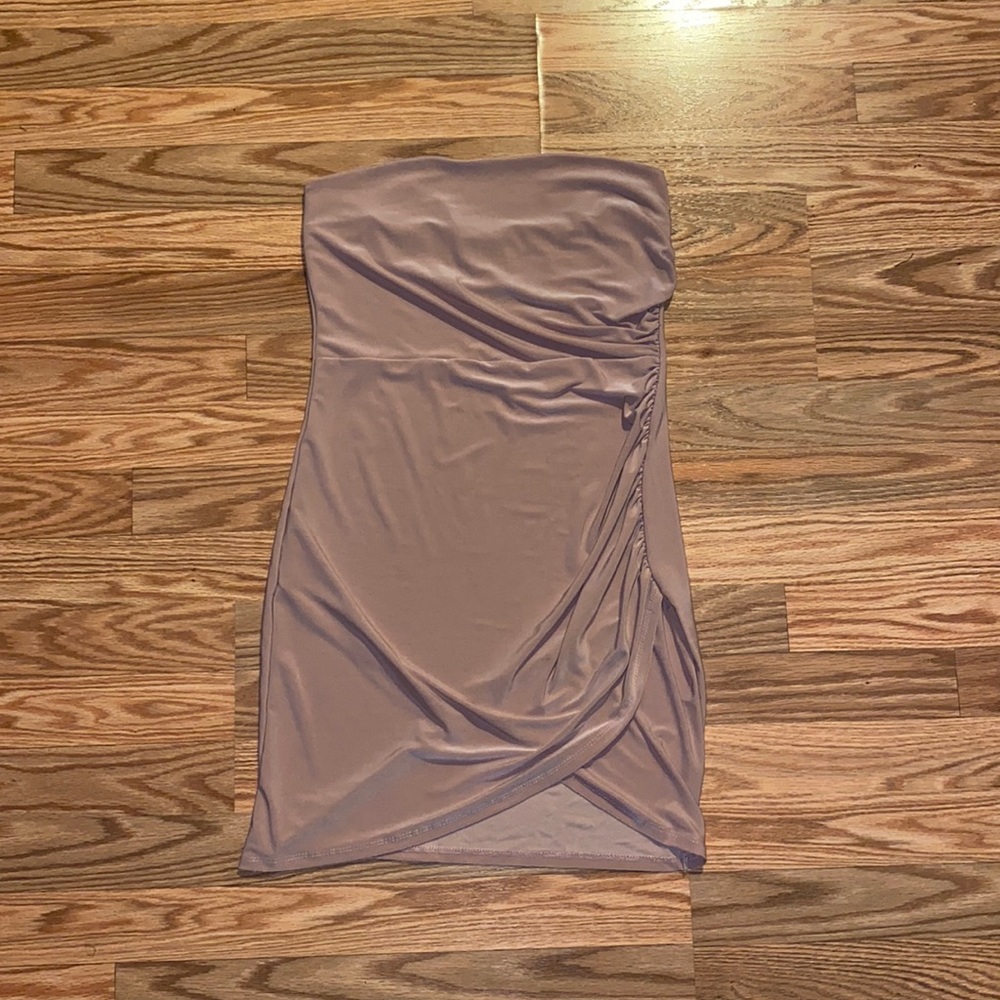 ✨3 For $20✨ Pink strapless dress